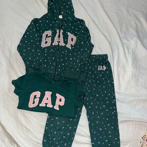 GAP Dark Green Floral Tracksuit Set